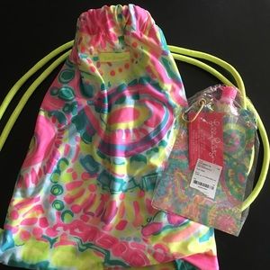**SOLD** Lilly Pulitzer bag and water bottle